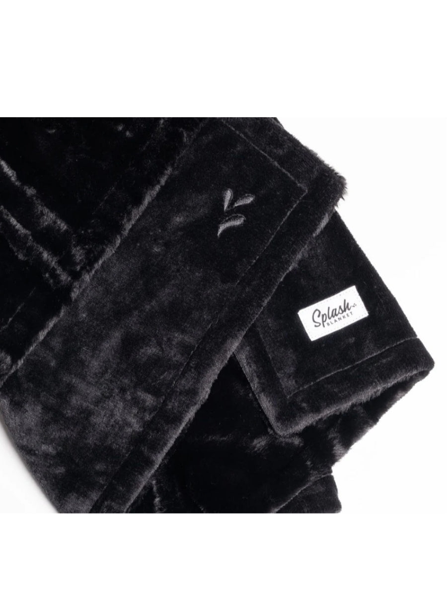 Splash Blanket Furlush Waterproof Blanket Black on Black